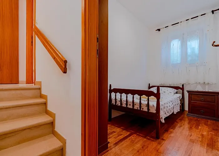 Ruzica Apartamento Zrnovo